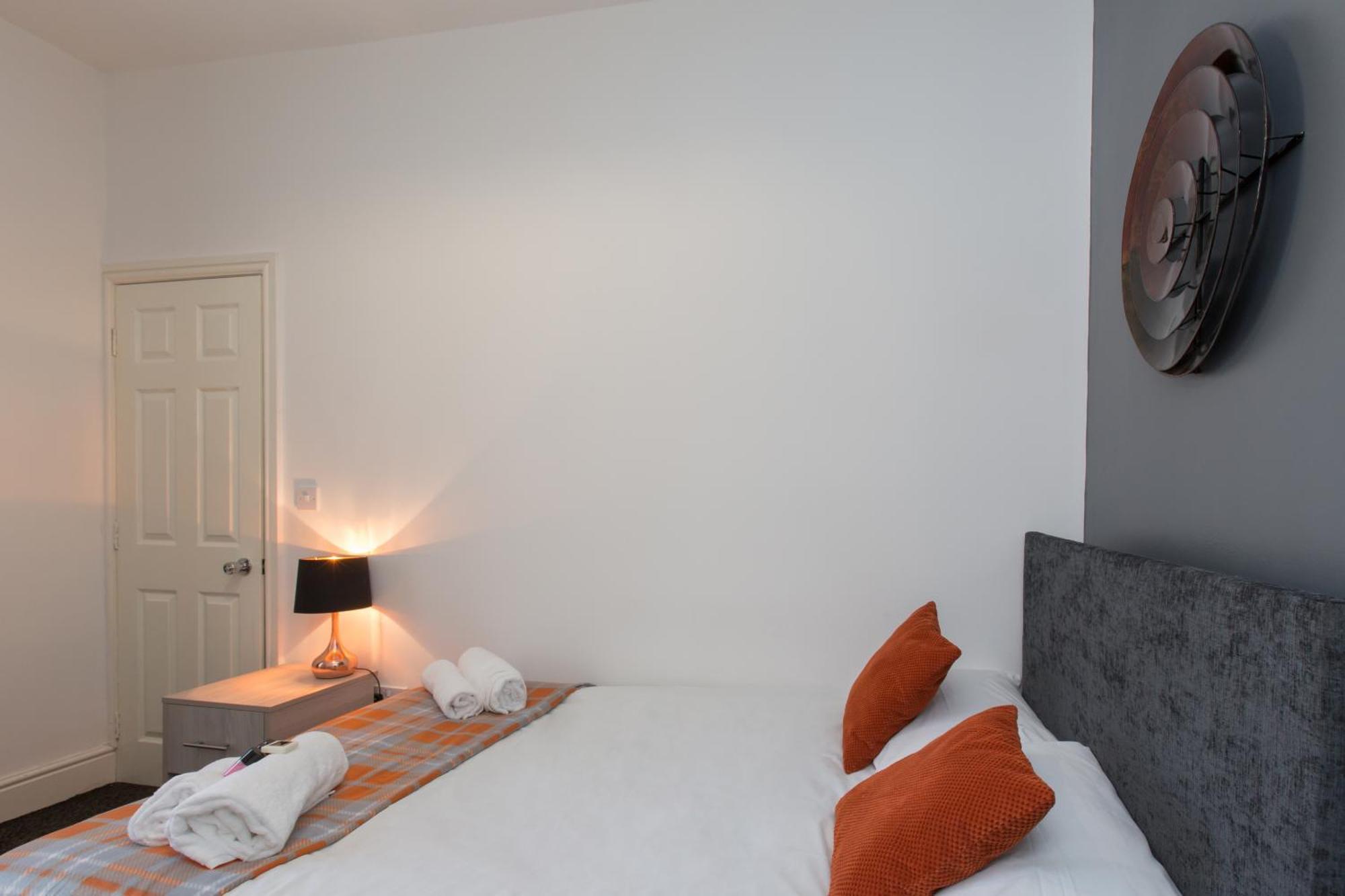 Townhouse @ Corporation Street Stoke Bed & Breakfast Rom bilde